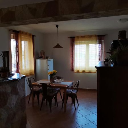 Apartments Vesna Nova Vas  エクステリア 写真