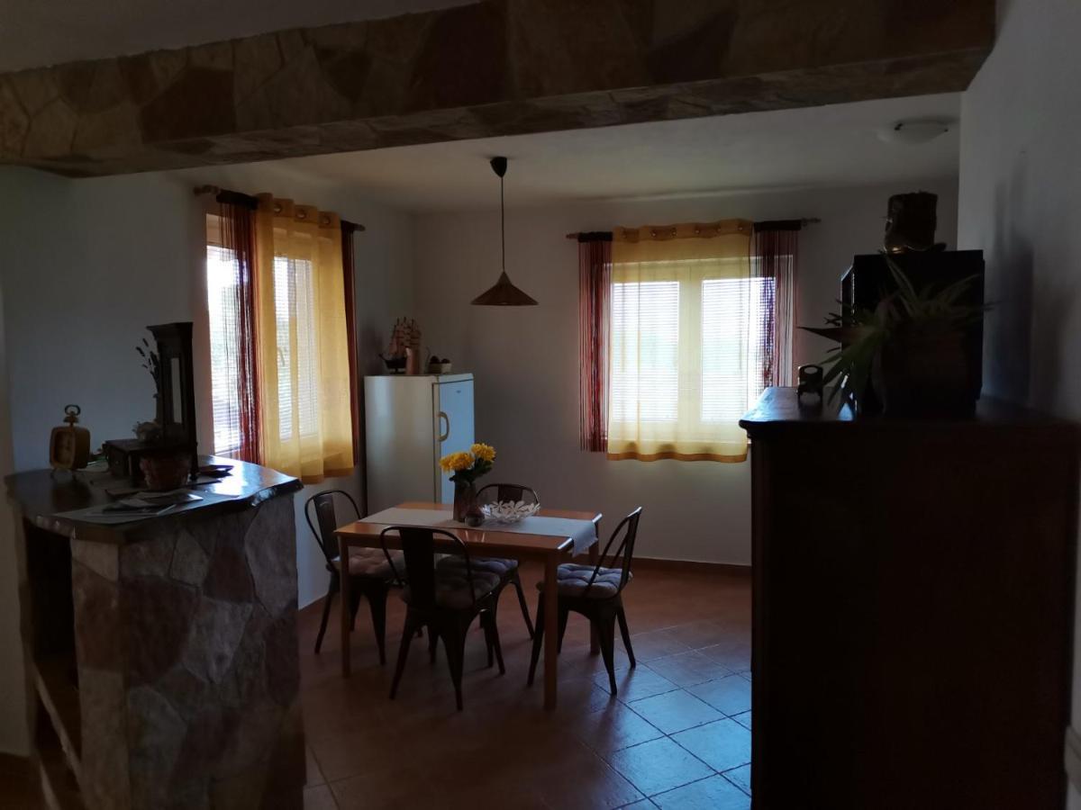 Apartments Vesna Nova Vas  エクステリア 写真