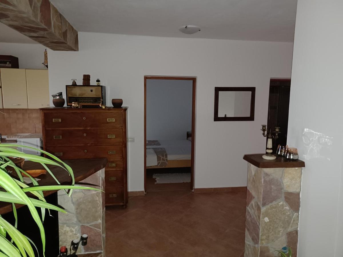 Apartments Vesna Nova Vas  エクステリア 写真