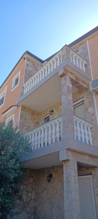 Apartments Vesna Nova Vas  エクステリア 写真